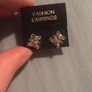 Teddy bear studs